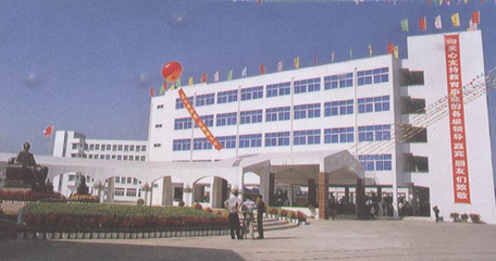 謝易初家族:捐建謝易初中學等多所學校和