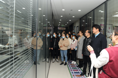 技能滿點 西安經開區“文旅+工業”研學旅游為中學生打開實踐新窗口