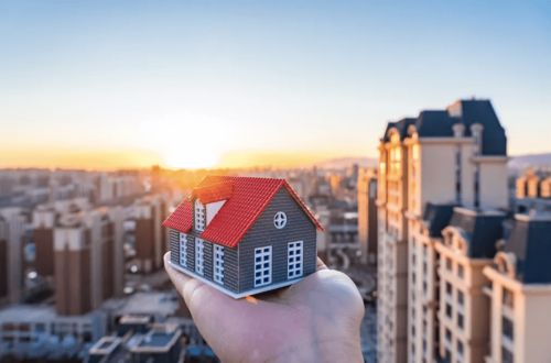 左暉因病辭世 3600億貝殼帝國的接班人謎局